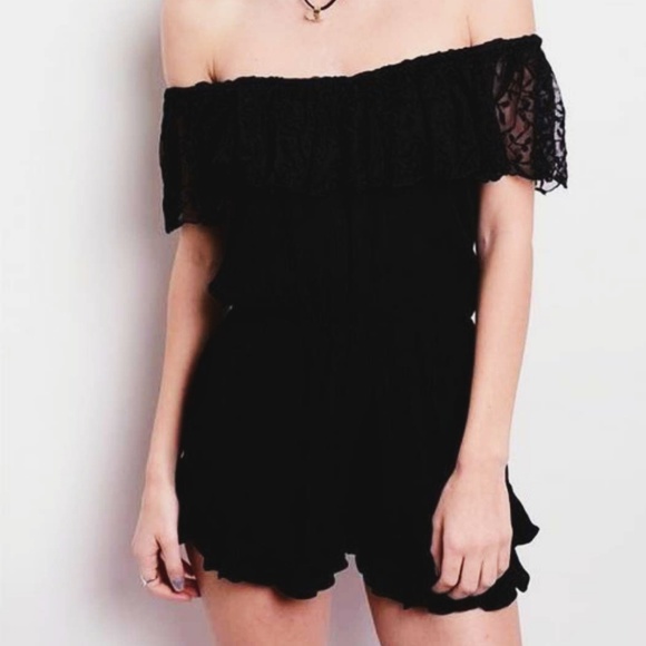 Lace Ruffle Romper - Picture 3 of 3